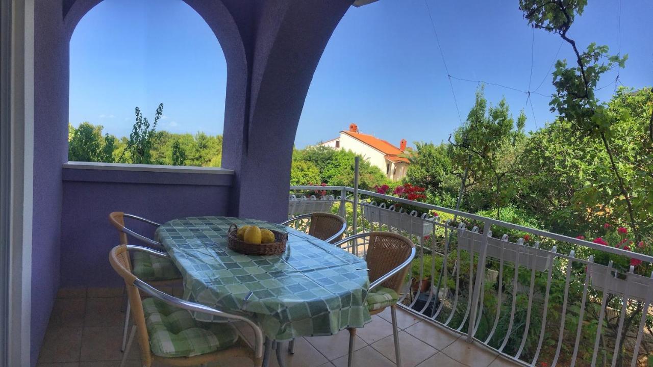 Villa Millefiori - Apartments Mali Losinj Ngoại thất bức ảnh